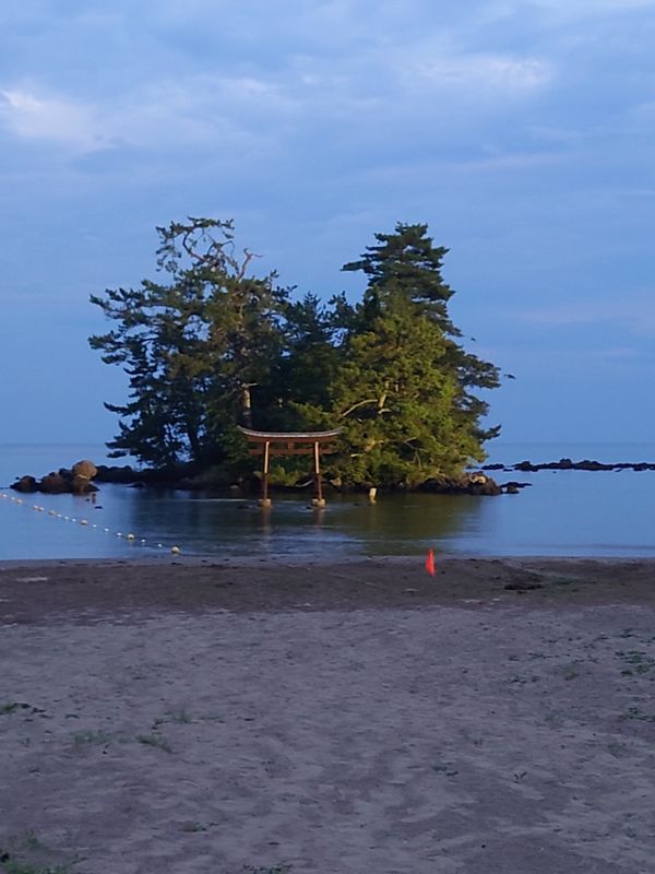 日本・石川県「能登半島キャンプ at 見附島」の写真