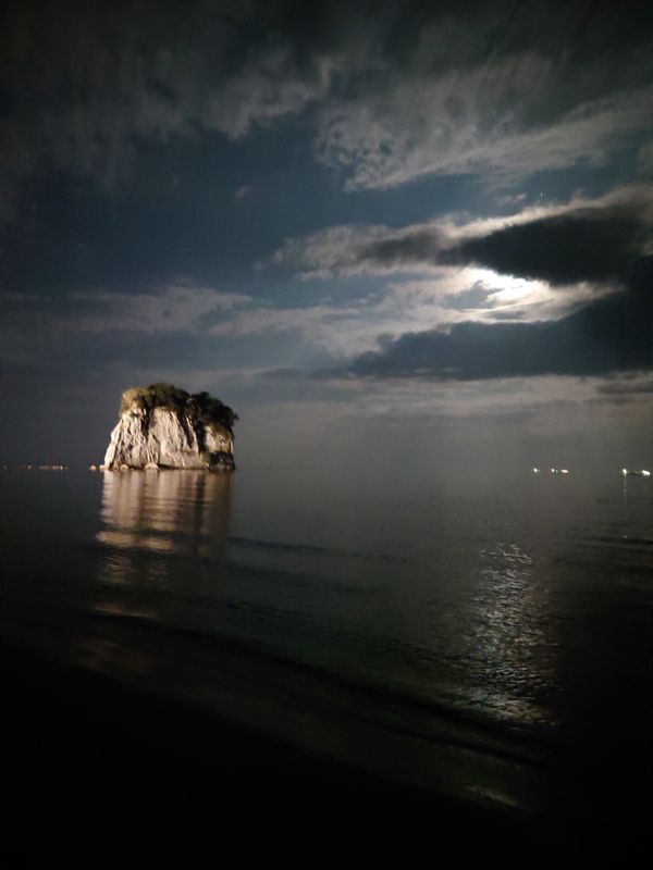 日本・石川県「能登半島キャンプ at 見附島」の写真