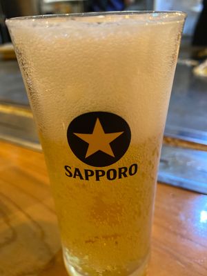 晩御飯は広島のお好み焼き。
お好み焼きビールも素敵な言葉。