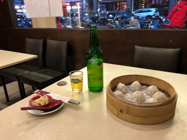 ベトナム・ハノイ「台湾・越南へ出張」の写真