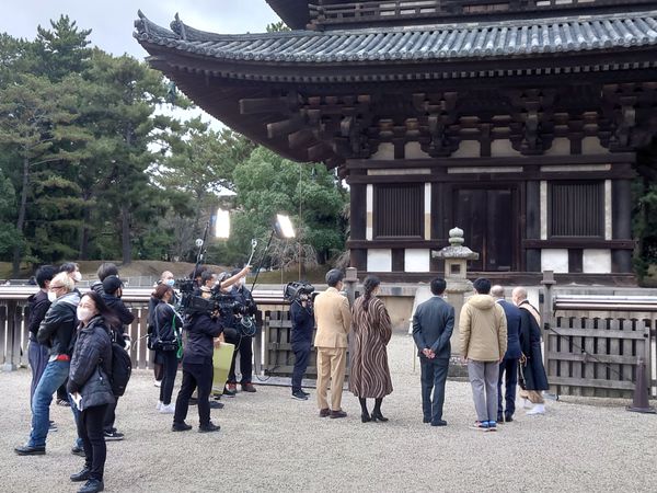 日本・奈良市「東大寺 in 奈良」の写真：おぎやはぎがロケでいた🤣