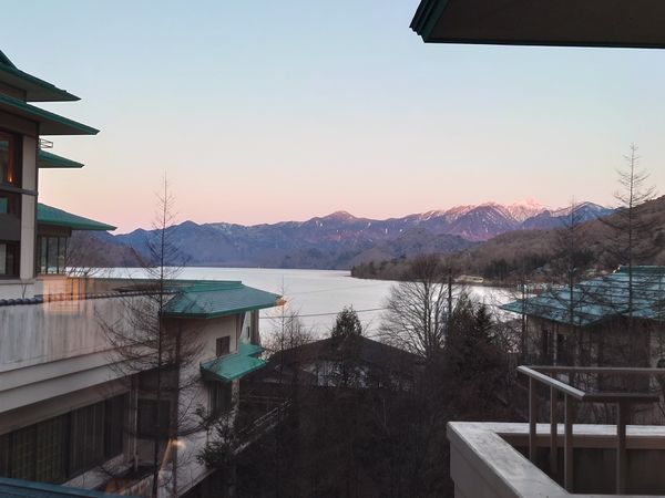 日本・日光東照宮「日光東照宮 in 栃木」の写真：朝焼けがキレイ。