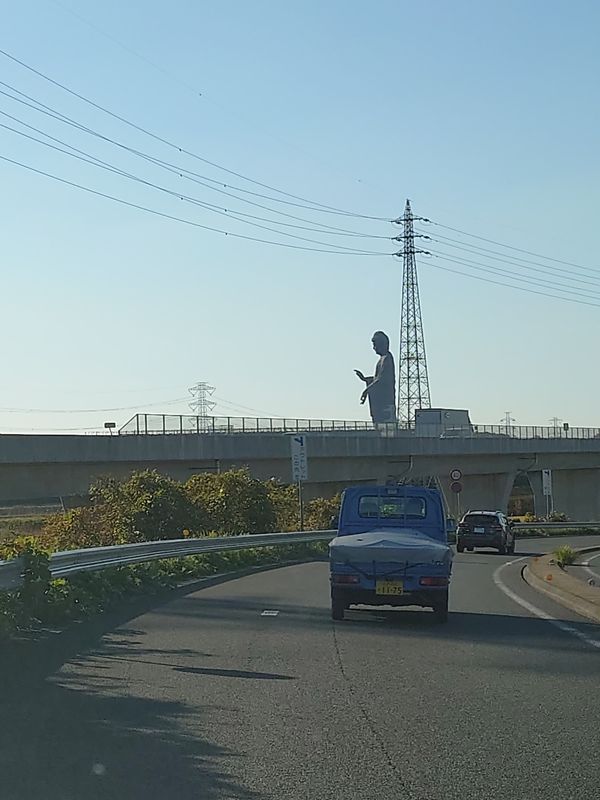 日本・茨城県「日本三大庭園制覇旅 in 茨城」の写真：牛久大仏かな？