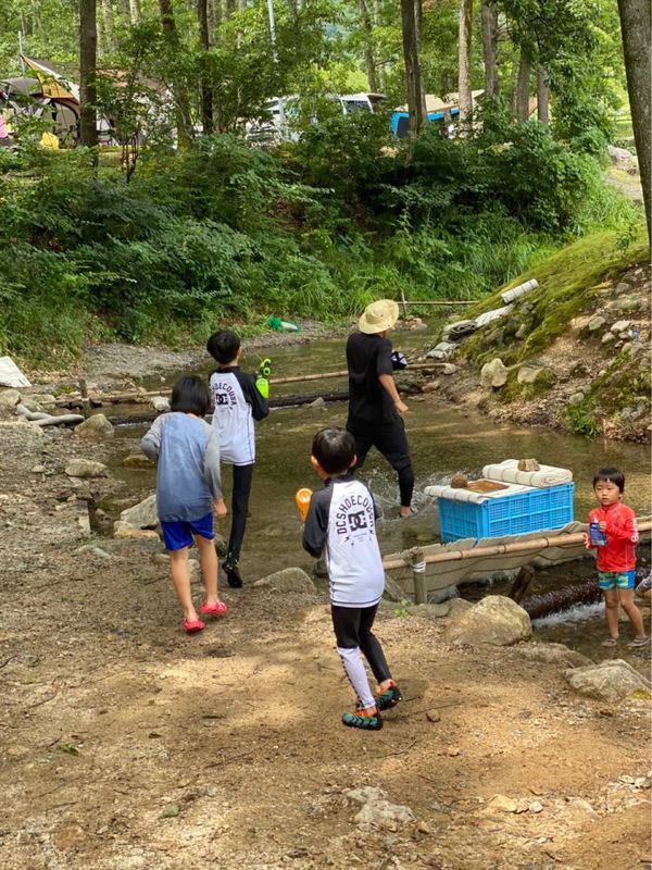 日本・滋賀県「グルキャン at マキノ高原キャンプ場」の写真：😄水遊び