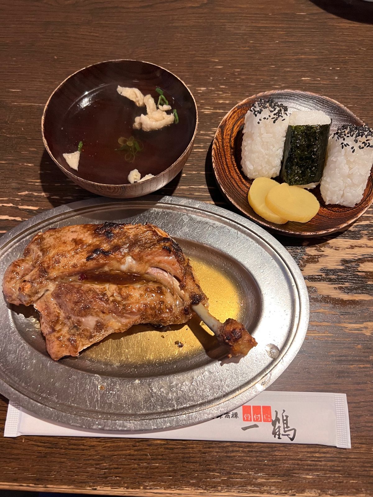 愛媛マラソンの前後で観光＆グルメ
下灘駅
道後温泉駅前からくり時計
一鶴の...