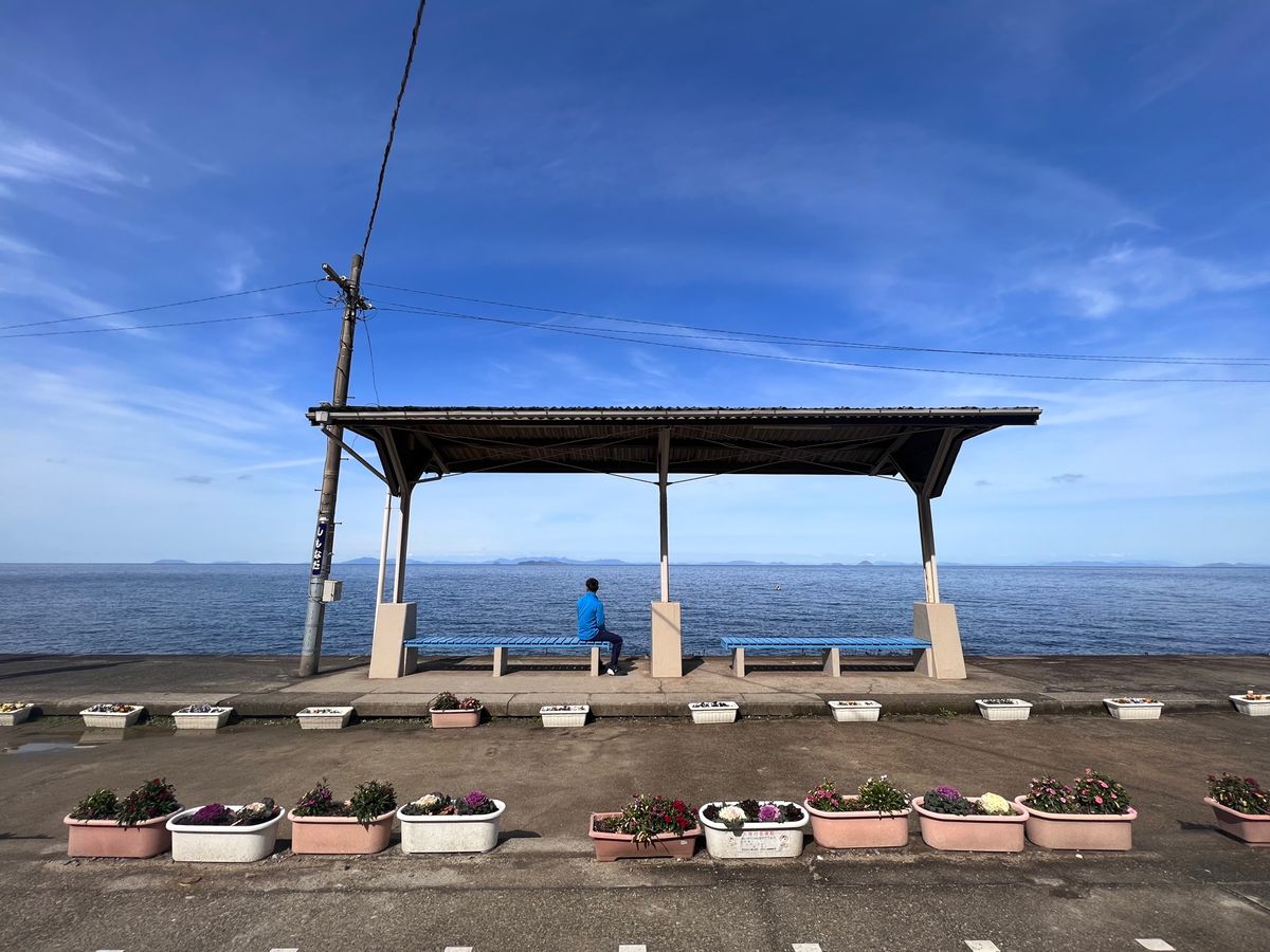 愛媛マラソンの前後で観光＆グルメ
下灘駅
道後温泉駅前からくり時計
一鶴の...