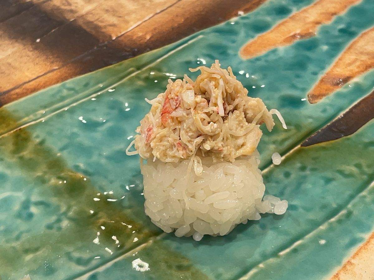 金沢では寿司を。ミシュランビブグルマンにも選ばれている金澤鮨洋次郎へ。大将...