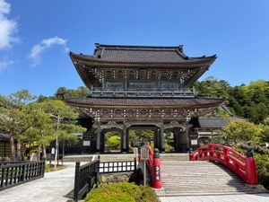 能登の名刹、総本山總持寺。山門がとても見事でした。