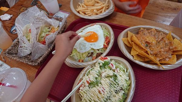 日本・沖縄県「沖縄本島旅行」の写真