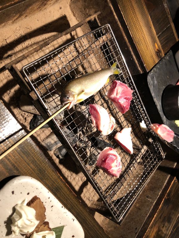 日本・松山市「四人旅行道後」の写真