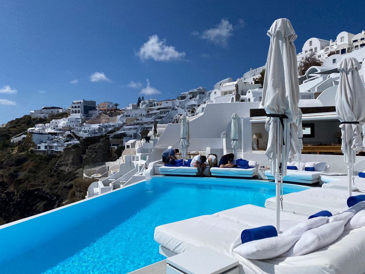 🏨The KATIKIES @Santorini