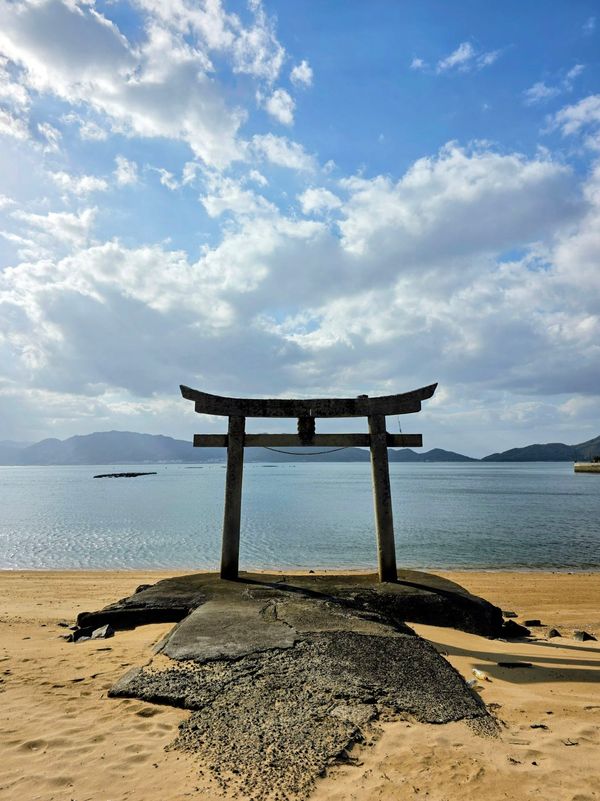 日本・香川県「Kagawa」の写真：粟島 馬城海岸