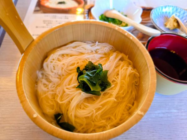 日本・香川県「Kagawa」の写真：道の駅 小豆島ふるさと村
手延そうめん館