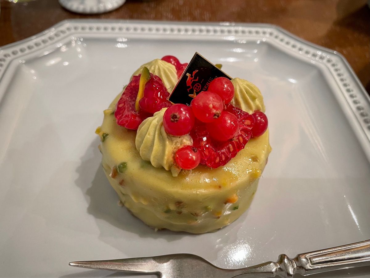 PATISSERIE TOOTH TOOTH 三宮店