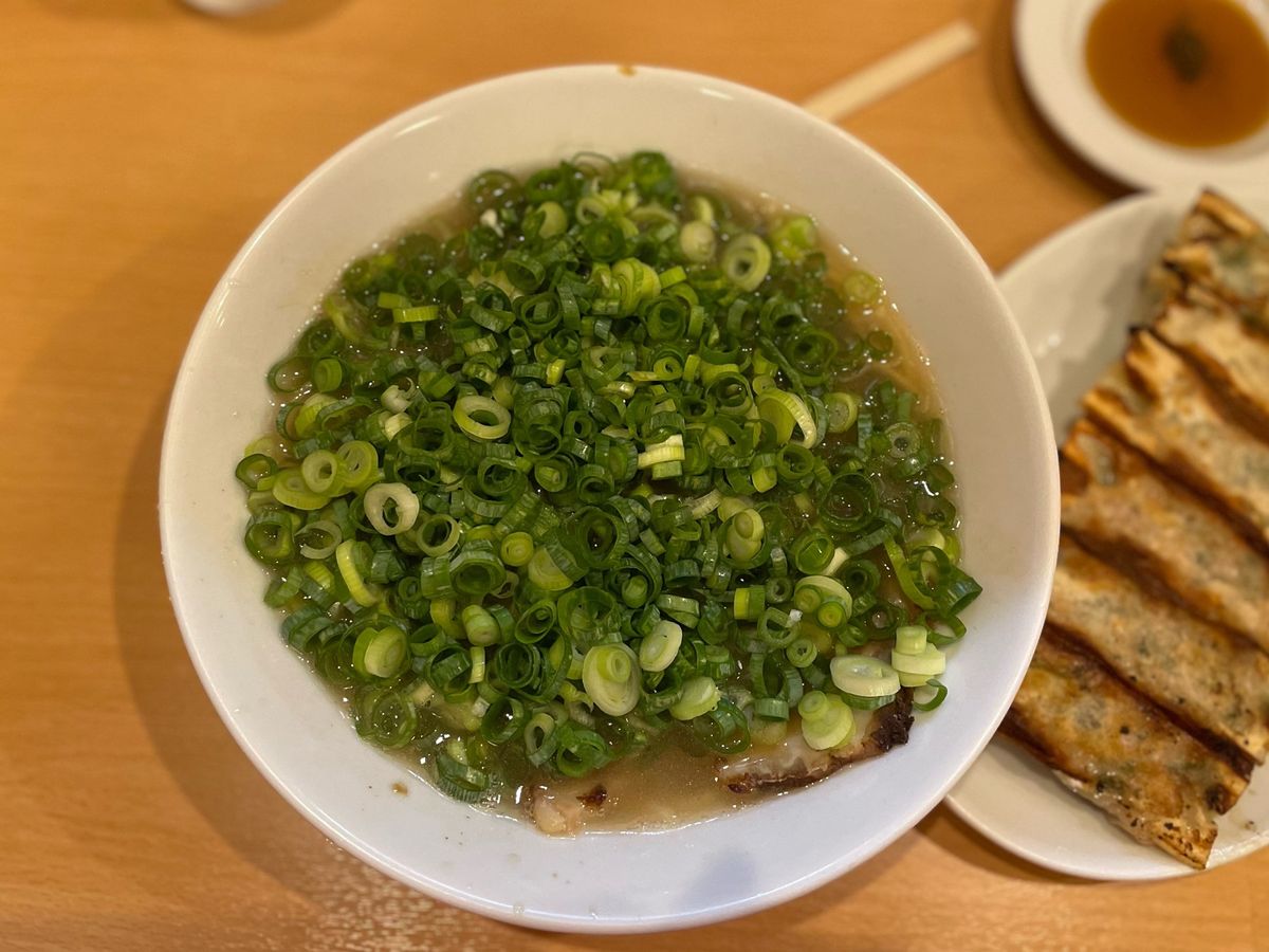 まるイ　十二番丁店