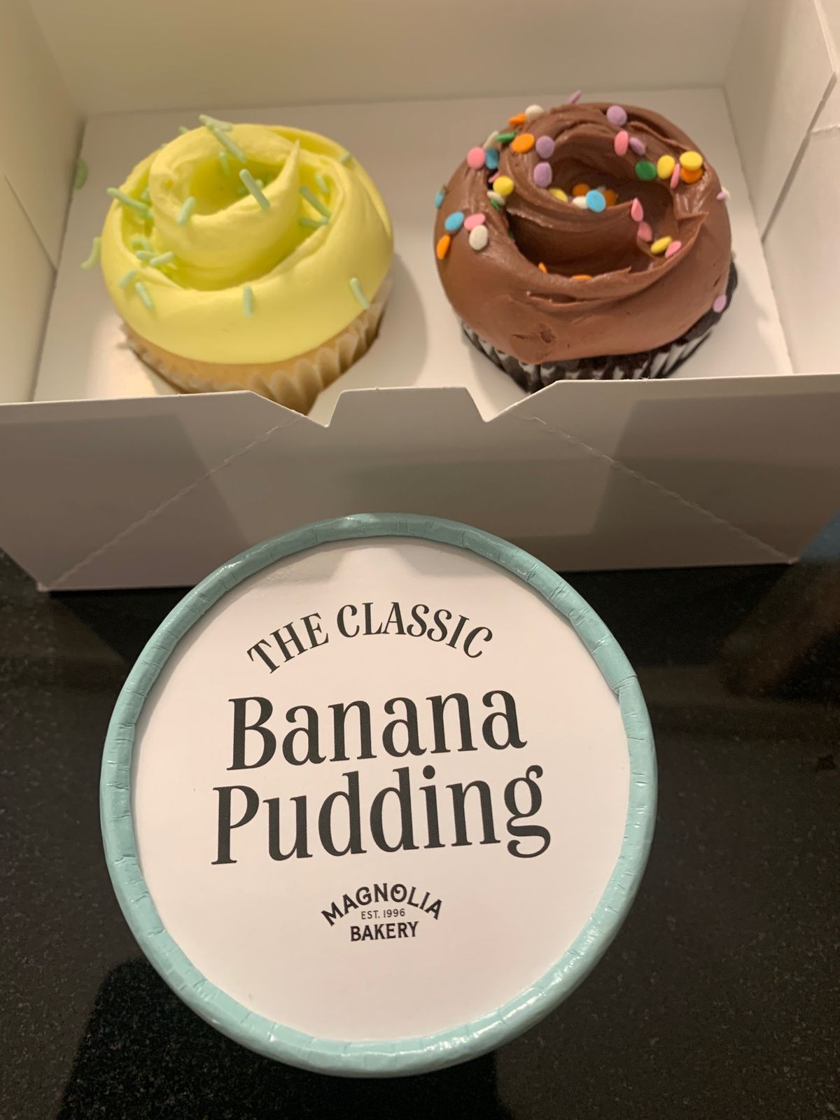 マグノリアベーカリー🧁
SATCキャリーのアパート近くの店舗に行きたかった...