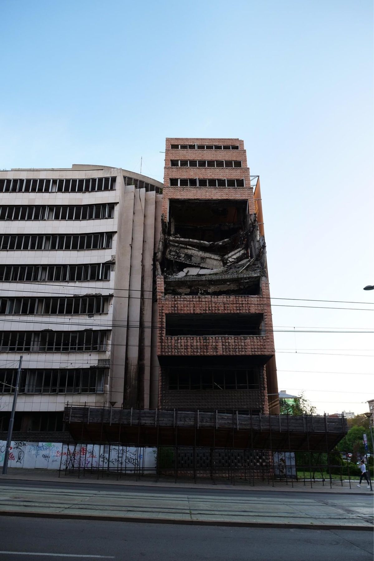 戦争の跡が残っています