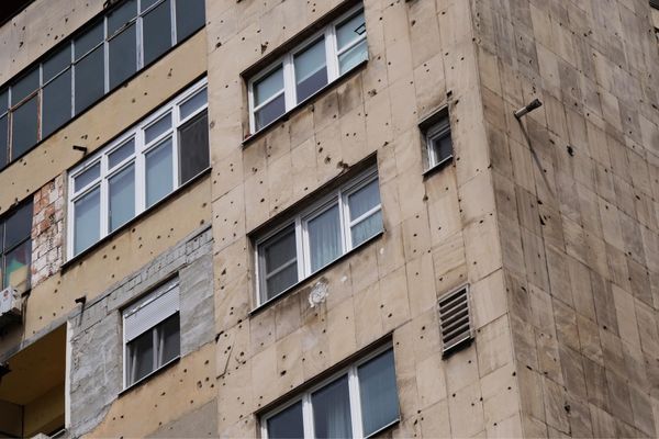 マケドニア共和国・Ohrid「バルカン半島旅行」の写真：随所に残る砲撃の跡