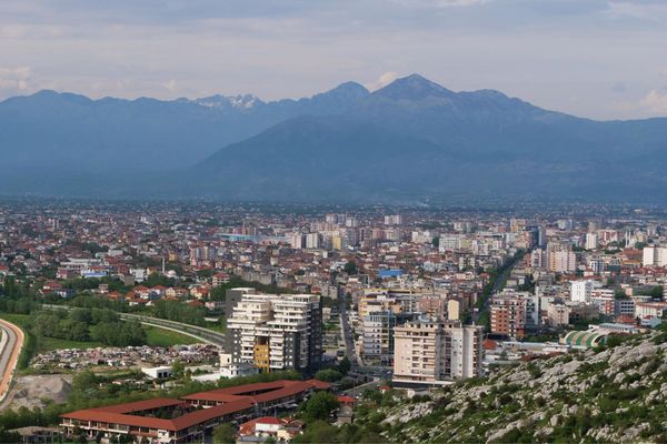 マケドニア共和国・Ohrid「バルカン半島旅行」の写真：ショコドラの街並み