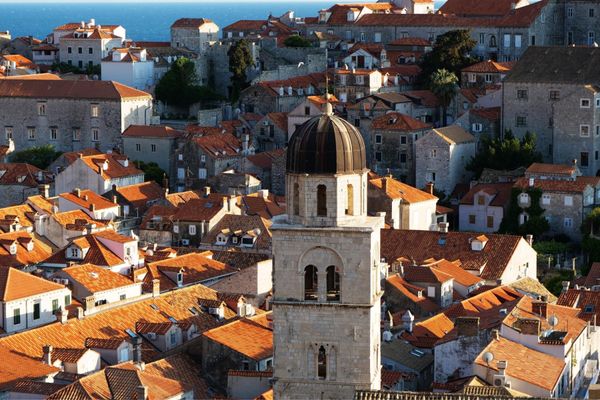 マケドニア共和国・Ohrid「バルカン半島旅行」の写真：ドゥブロヴニクの街並み