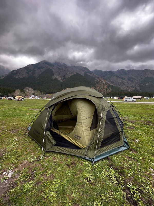 日本・山梨県「ふもとっぱらキャンプand精進湖」の写真：春夏用の新幕テント！

キャンプ友達にそ...
