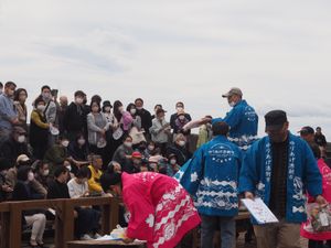 海鮮がすごく美味しい！
日曜日の朝はせりにも参加できる✨