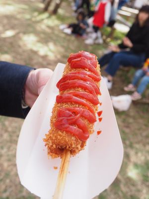 花より団子🍡

1枚目はお店
以降は屋台✨