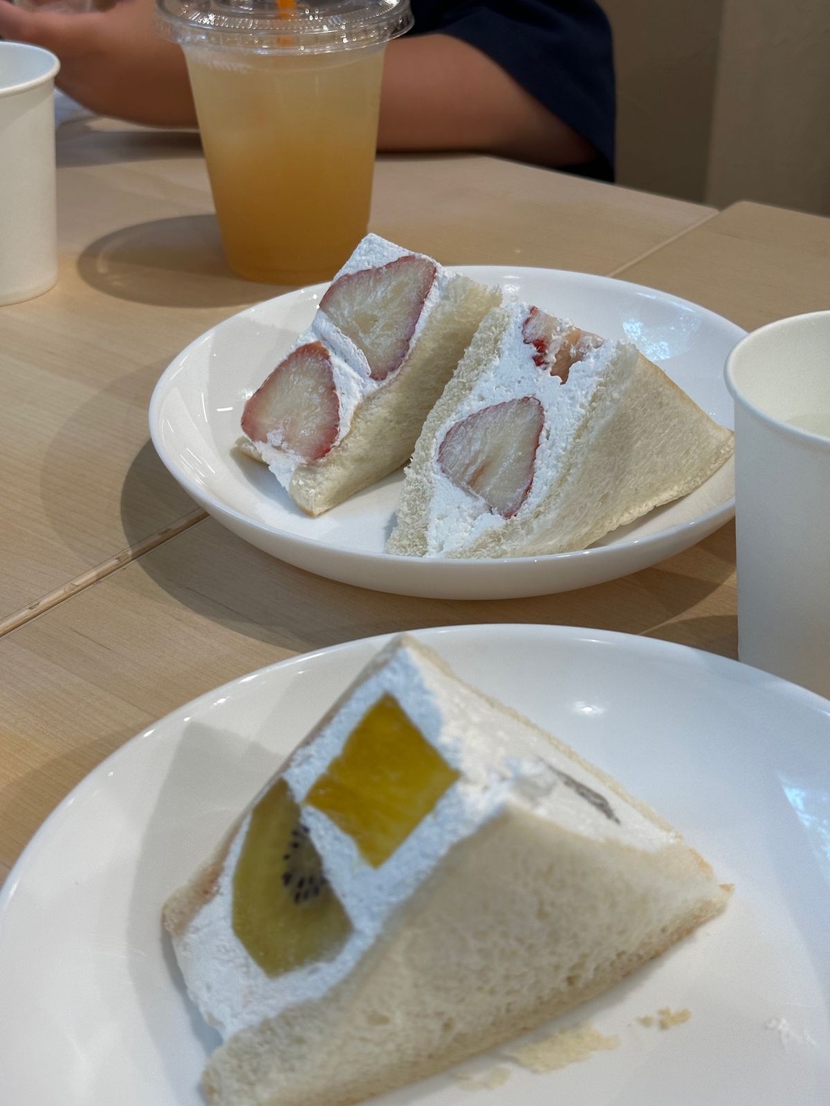 ピーマン通りの「MARUSA MARCHE」でお昼ご飯

パフェ作りとかの...