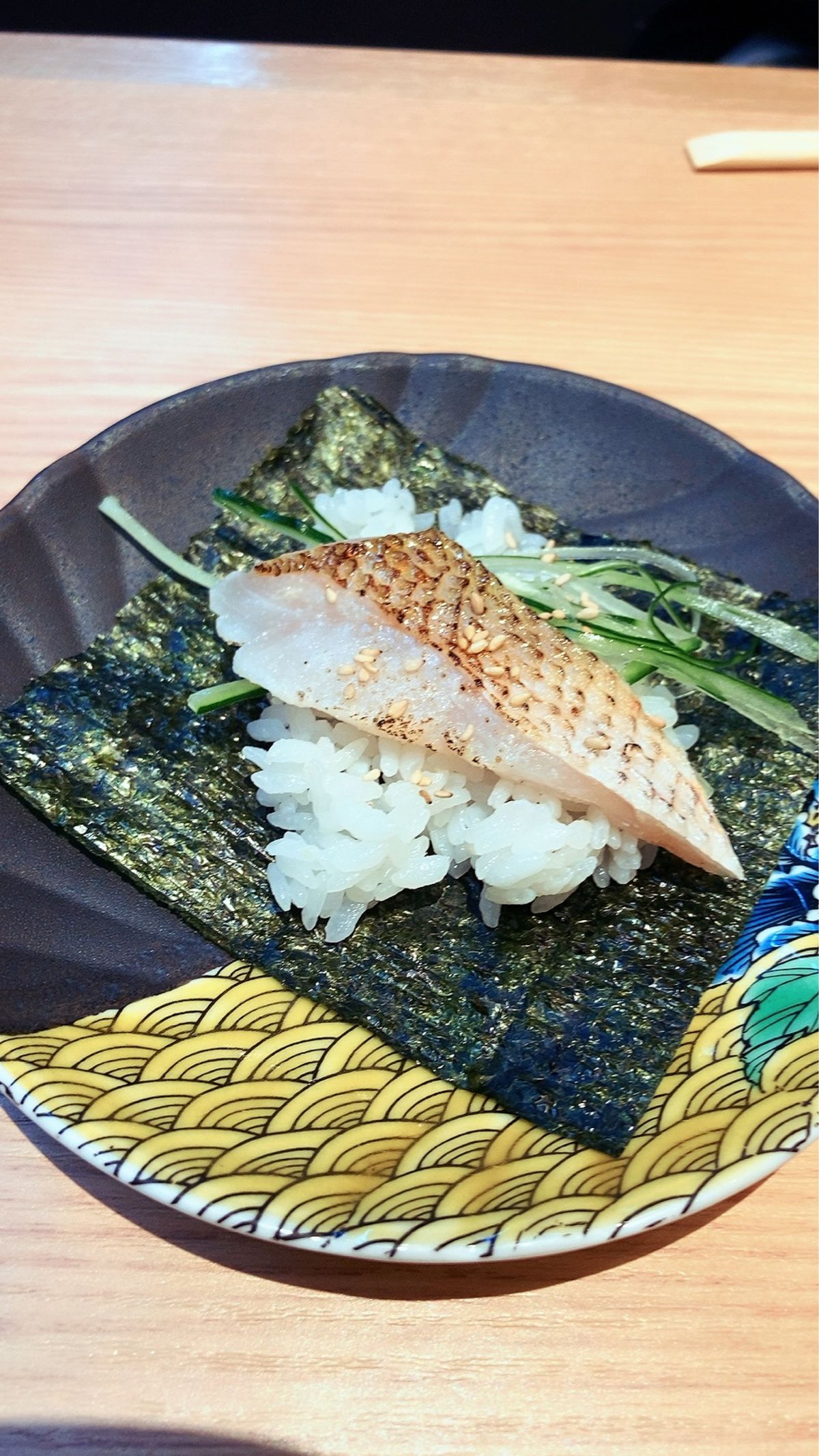 金沢に寿司を食べに行きました。
おいしいに決まってますよね😚