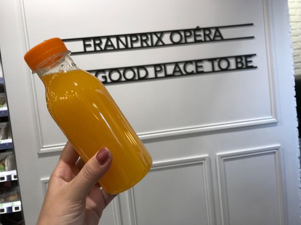 イタリア・ローマ「ヨーロッパ弾丸旅」の写真：生搾りオレンジジュース🥳
ガレット😚
ス...