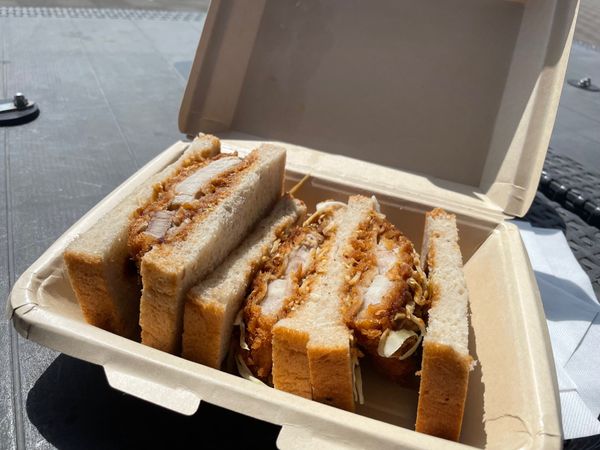 日本・茨城県「茨城・日帰りドライブ🚗³₃」の写真：「守谷SA下り・肉の大山」
