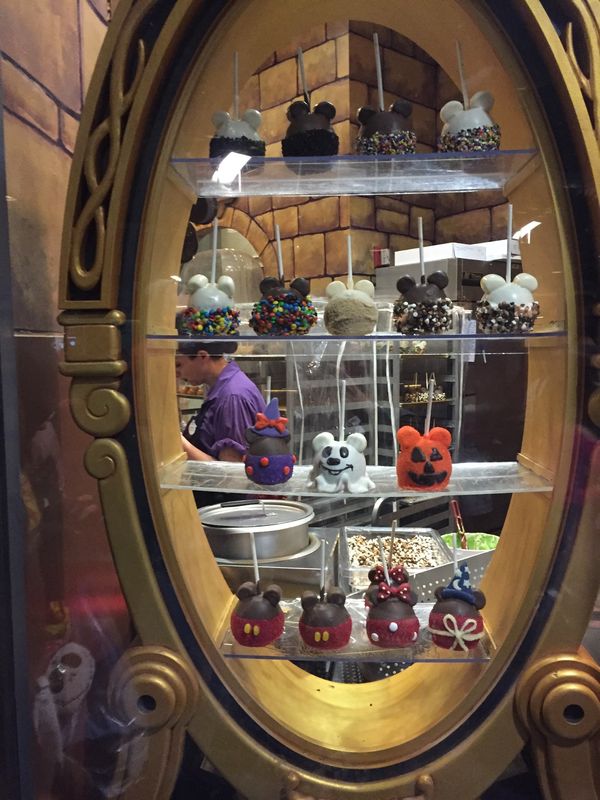 アメリカ(米国)・オーランド「WDW🏰」の写真：ハロウィンのナイトタイム（有料）すごかっ...