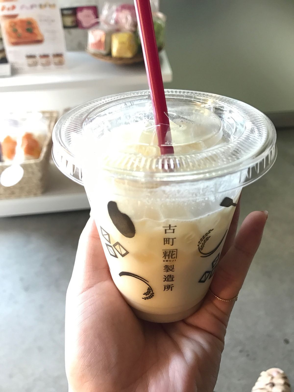 新潟、子どもの頃はスキーで何回か来たけど
観光ははじめて。
家族の故郷だけ...