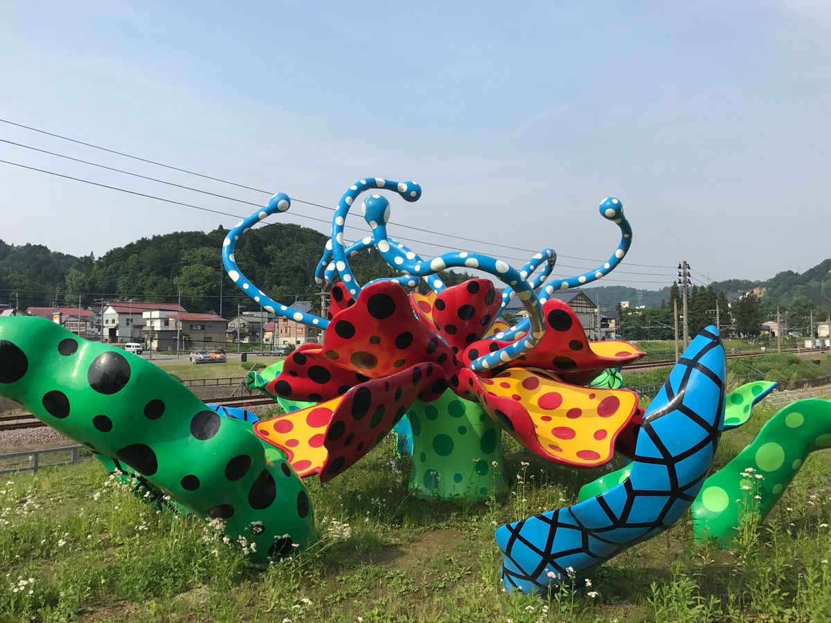 新潟、子どもの頃はスキーで何回か来たけど
観光ははじめて。
家族の故郷だけ...