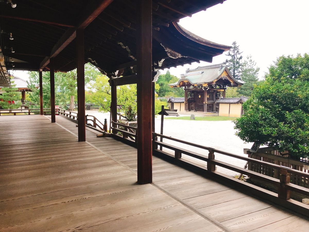 ひとり京都⛩
ヒト気がないところへ。こういうところ好き
京都のこういうとこ...