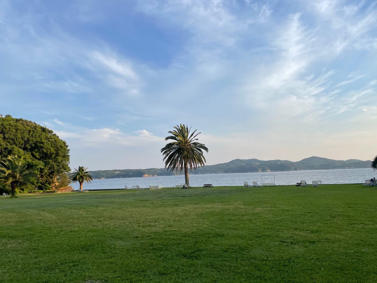 ネムリゾートホテル
ホテルの敷地が広大でカートで移動して散歩🚶‍♀️
広大...