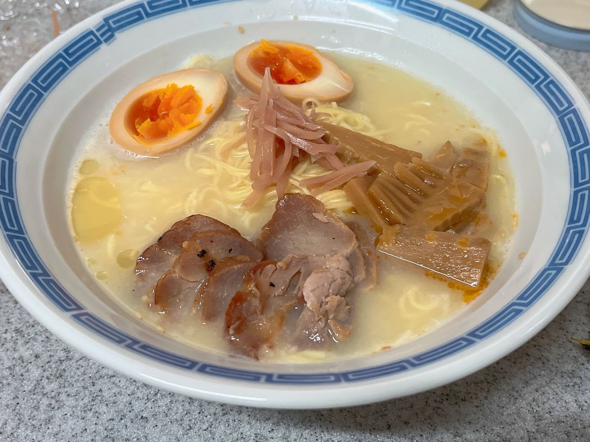 あんかけスパと
スガキヤラーメン