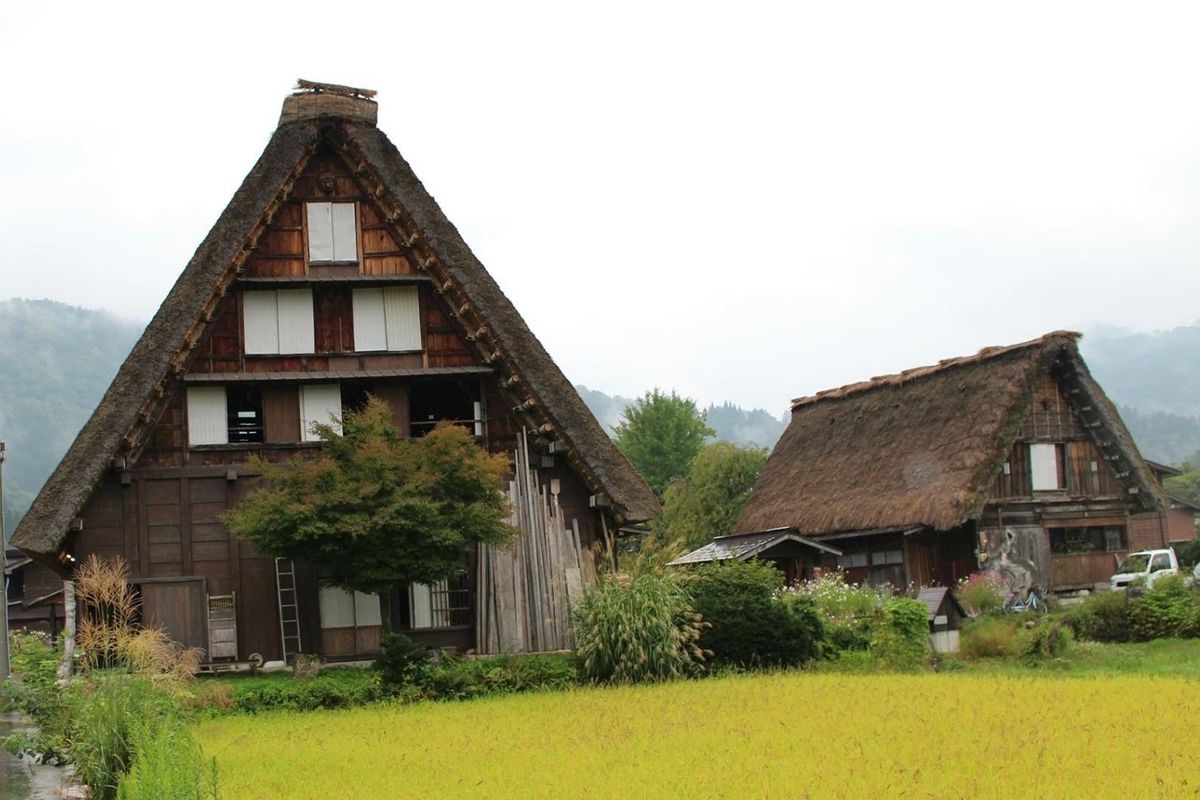 ３日目　富山へ・・五箇山
→岐阜へ・・白川郷→飛騨高山→高山陣屋
ツアー終...