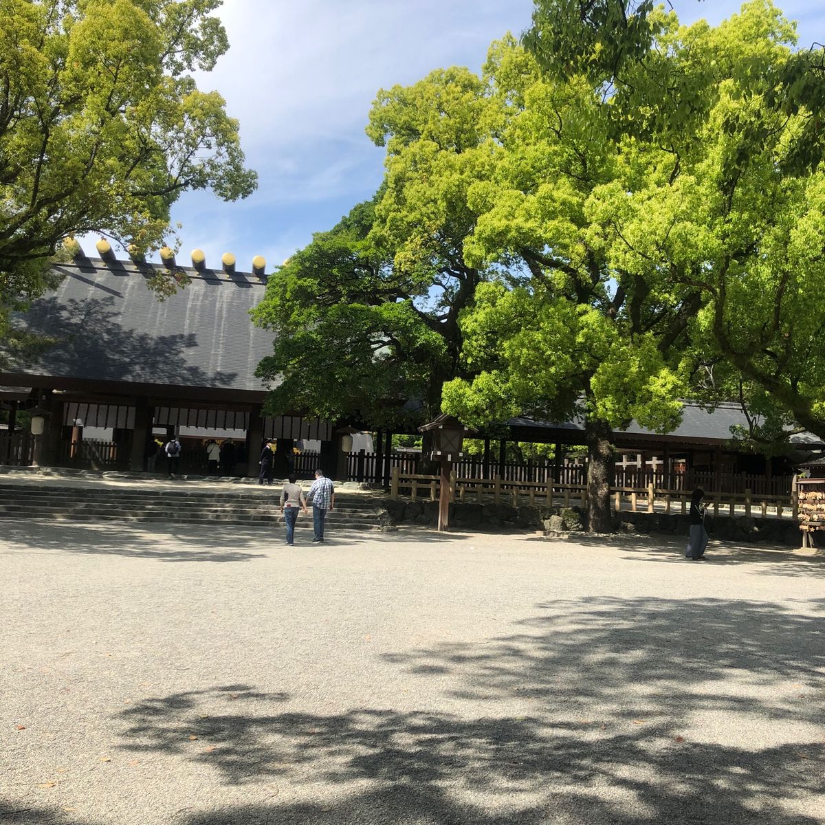 1日目熱田神宮　2日目名古屋城　3日目東山動物園