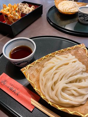 伊香保温泉♨️
はじめて。水沢うどんもおいしかった。
思いつきでギリギリ計...