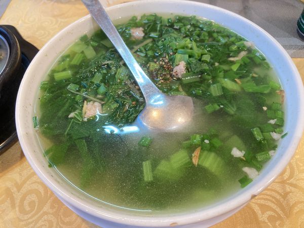 ベトナム「ベトナム」の写真：夕食はカラシナとひき肉のスープcanh ...