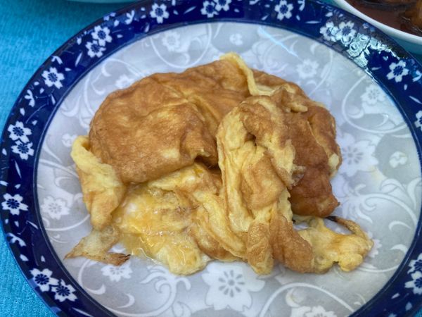 ベトナム「ベトナム」の写真：玉子焼き、小エビと豚肉の煮込み、酸味スー...