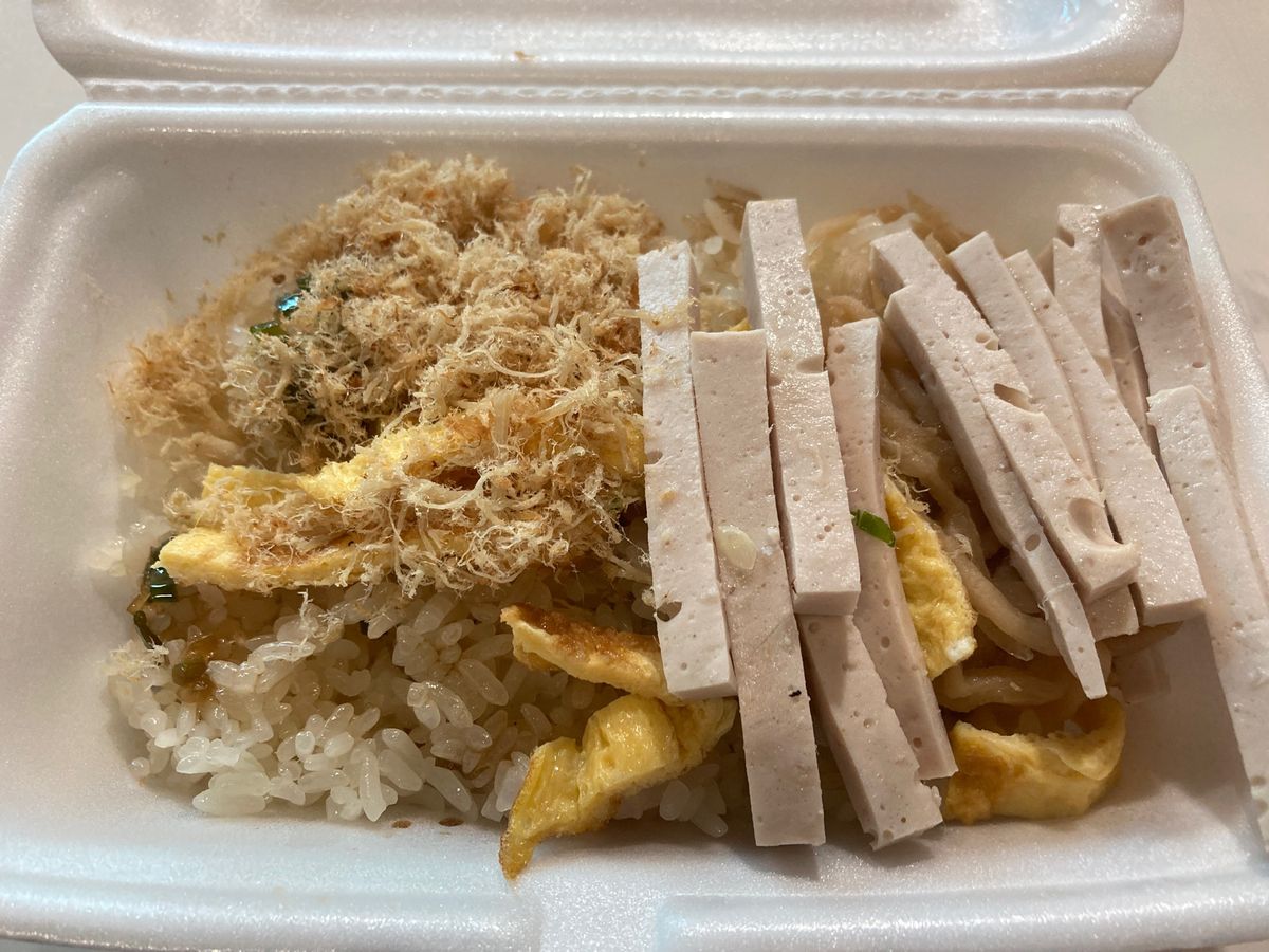 夕食はカラシナとひき肉のスープcanh cải bẹ xanh thịt ...