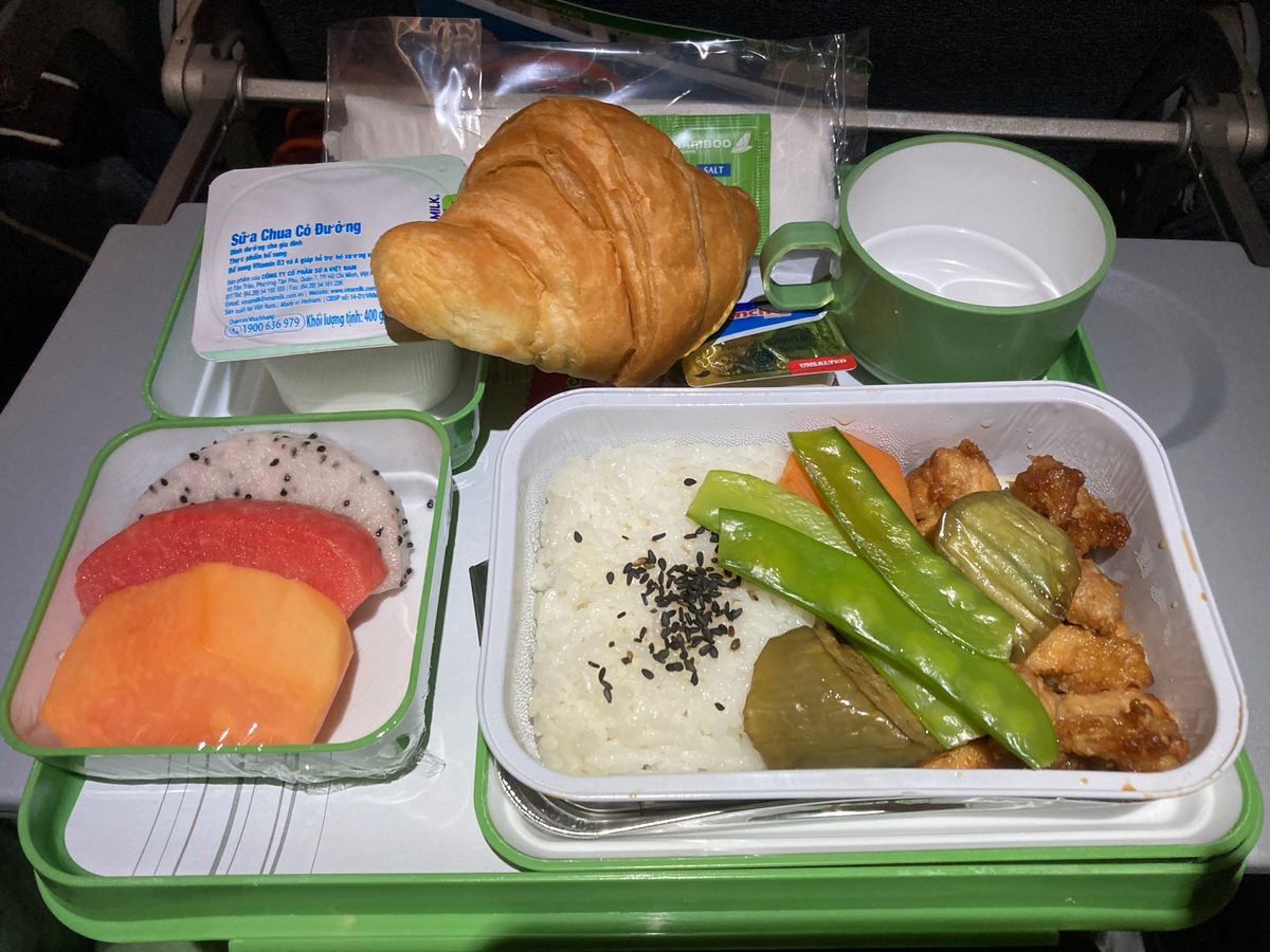 バンブーエアウェイズ試し乗り②
帰りのバンブーエアウェイズ。ホーチミンーハ...