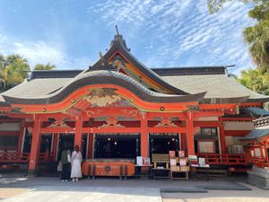 青島神社。
島にある神社って、それだけで神秘的。