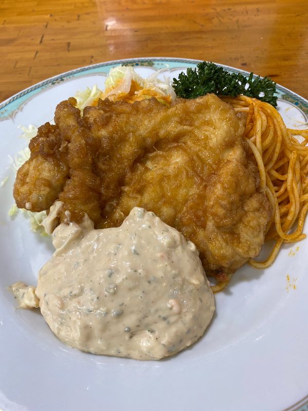 日本・宮崎「JALのセールで飛びます！初宮崎」の写真：まだまだ宮崎名物。
チキン南蛮。
ビール...