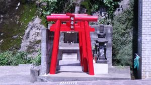 神社が結構多くて、島中に点在してます