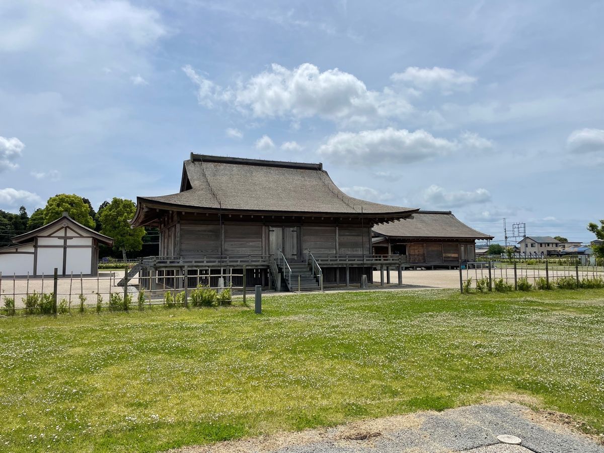 三重県熊野市の赤木城と丸山千枚田。
GWと思えないぐらい少ない人で落ち着い...