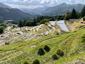 三重県熊野市の赤木城と丸山千枚田。
GWと思えないぐらい少ない人で落ち着い...