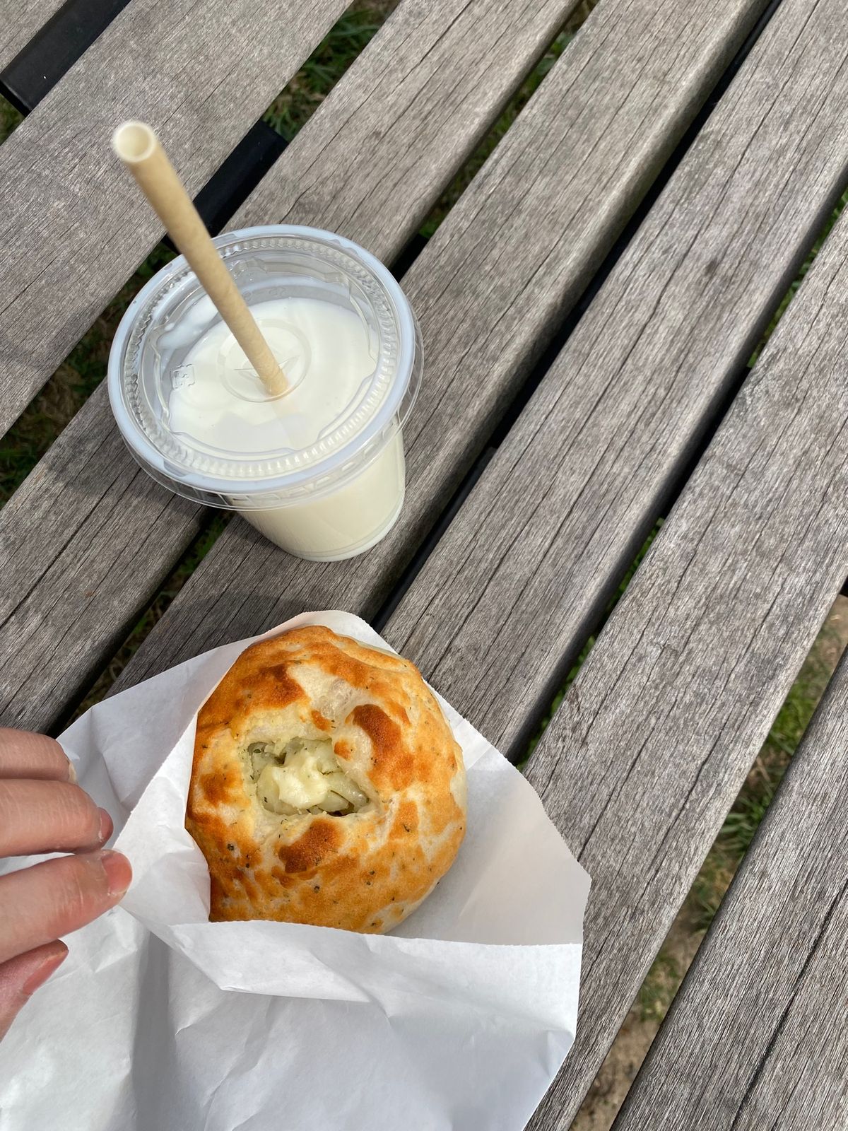 次のフェルムラテール美瑛でもランチ売り切れ
店員さんおすすめのパンテイクア...